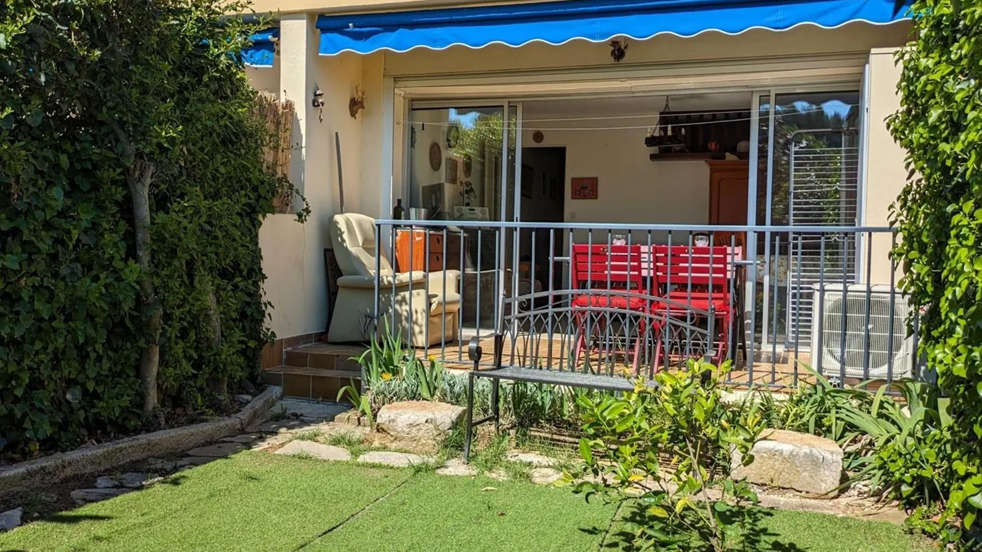 Daire Nice T2 With Terrace In Saint-Cyr-Sur-Mer